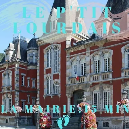 アパート Bienvenue Au Ptit Lourdais!